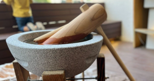 今年で３度目となる恒例の年始行事「BIRTH LAB もちつき大会」を開催しました